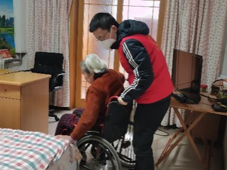 【疫情防控】盡銳出戰護我城，工投先鋒在行動 ——集團干部下沉一線系列（二）