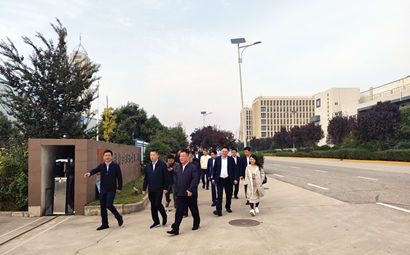 團市委、市貿促會、市青企協一行到工投集團涇河產業園考察交流